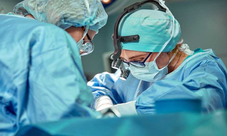 aiims-भोपाल-की-अनोखी-सफलता:-पैर-की-हड्डी-से-बनाया-नया-जबड़ा,-13-दांत-भी-लगाए