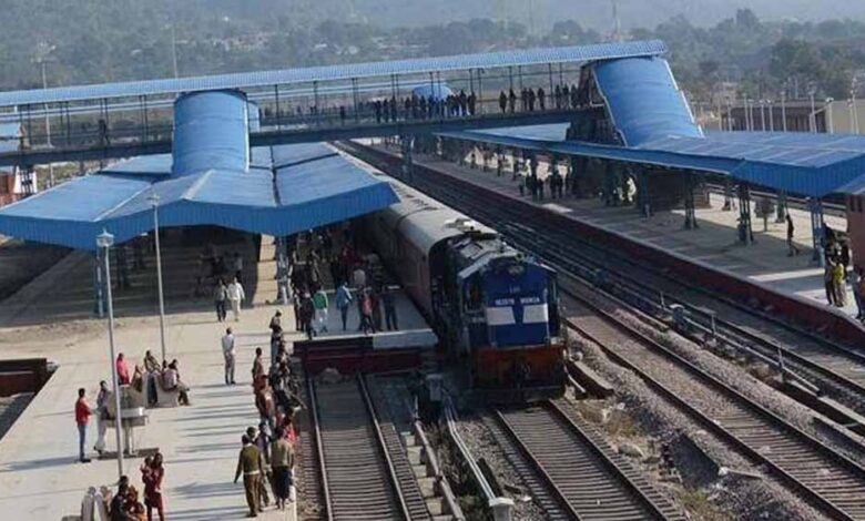 SECR के 15 स्टेशनों पर 298 करोड़ रुपये से इलेक्ट्रॉनिक इंटरलॉकिंग सिस्टम स्थापित